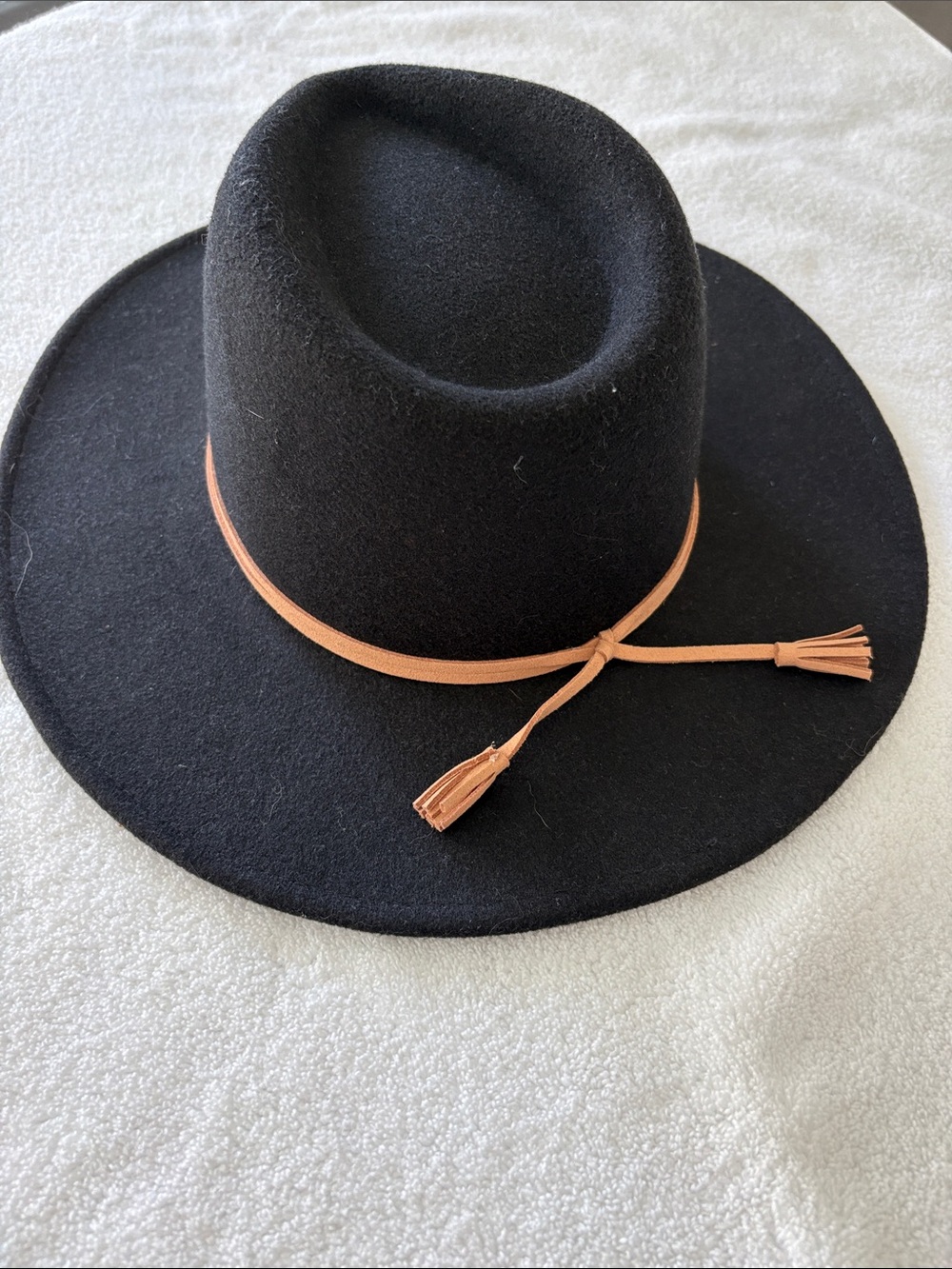 Anna & Ava Black Felt Fedora with Tan Tassel Band